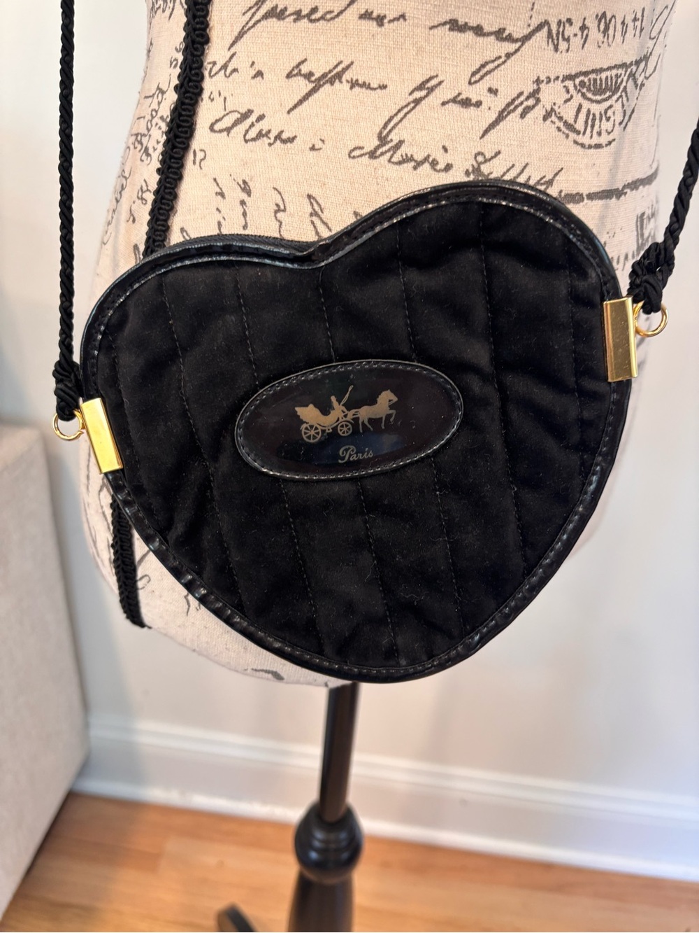 vintage Lanvin Paris heart-shaped quilted crossbody bag - Picture 5 of 6